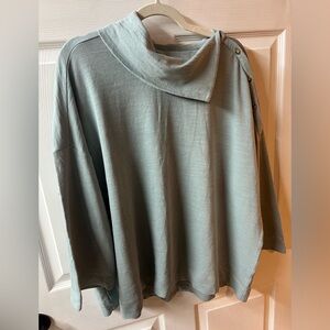 🆕 J. Jill Soft Mist Green Top